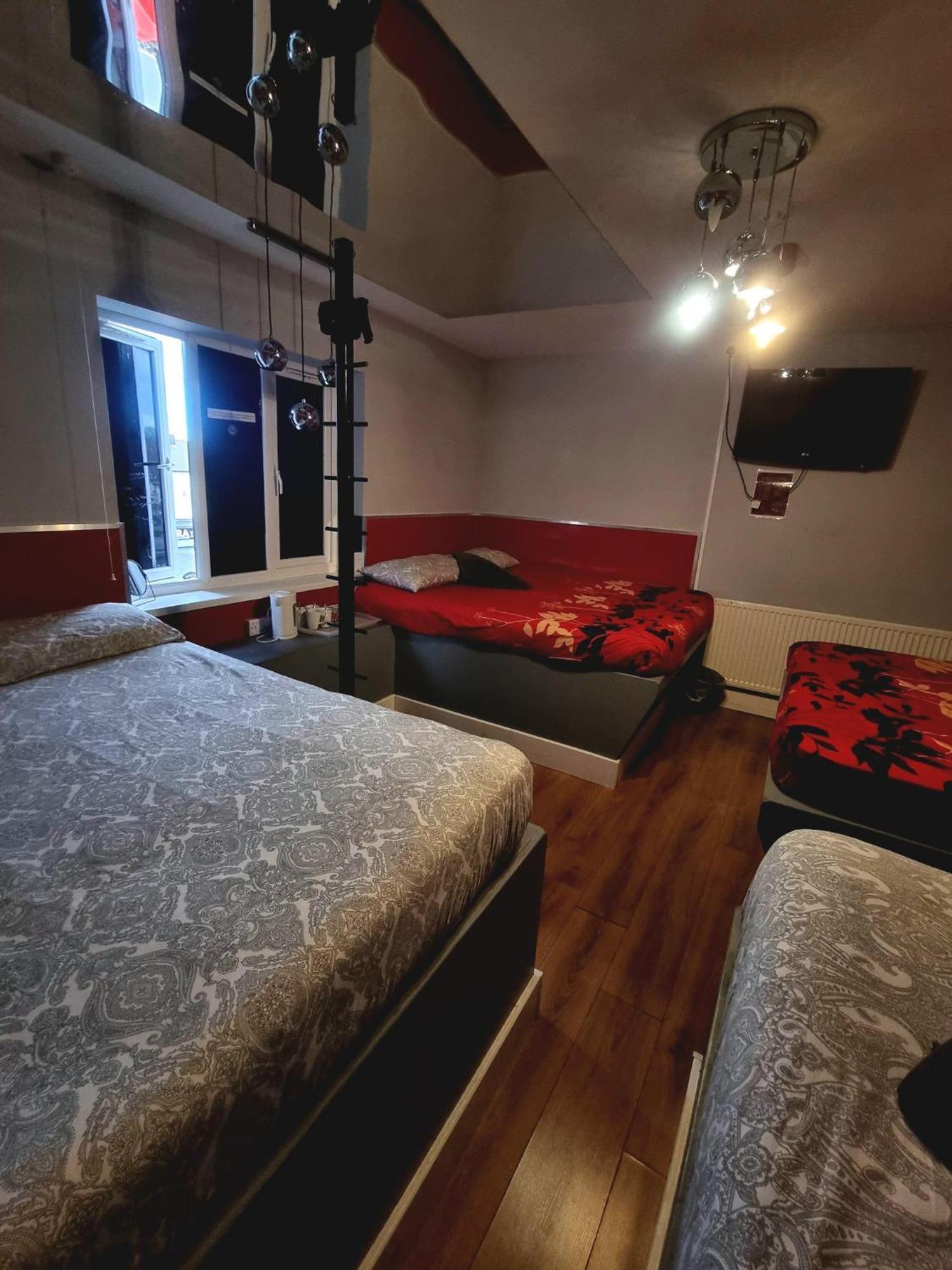 Xtasia Adult Hotel - Adults Only เวสต์บรอมมิช ภายนอก รูปภาพ