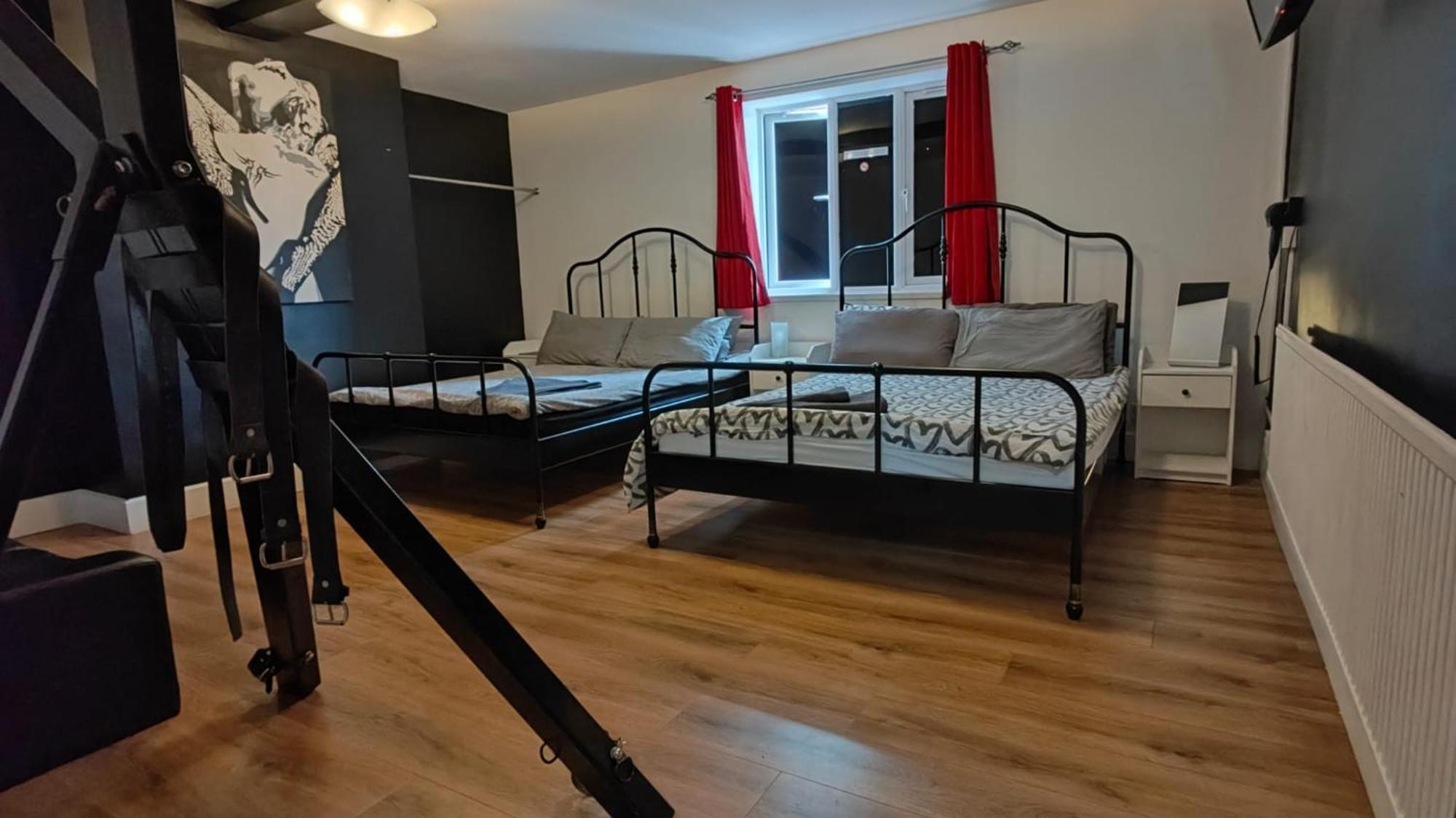 Xtasia Adult Hotel - Adults Only เวสต์บรอมมิช ภายนอก รูปภาพ